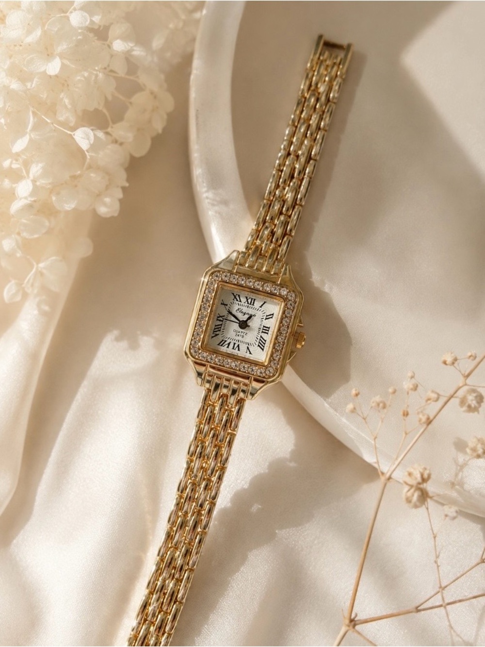 NEW! Elegant Classic Gold Square Dial Women's Bracelet Watch A2-54